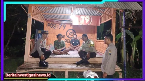 Patroli Pemukiman, Polsek Warujayeng Ingatkan Warga Pentingnya Jaga Kamtibmas