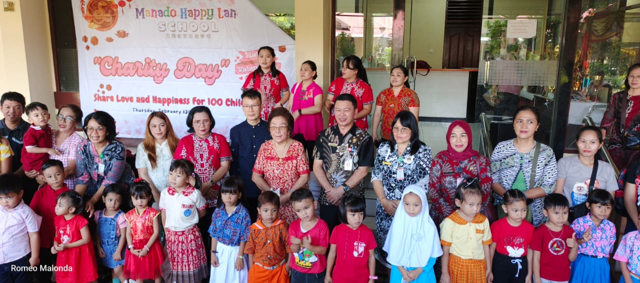 Manado Happy Land School Berbagi Kasih Dengan 100 Anak di Kota Manado