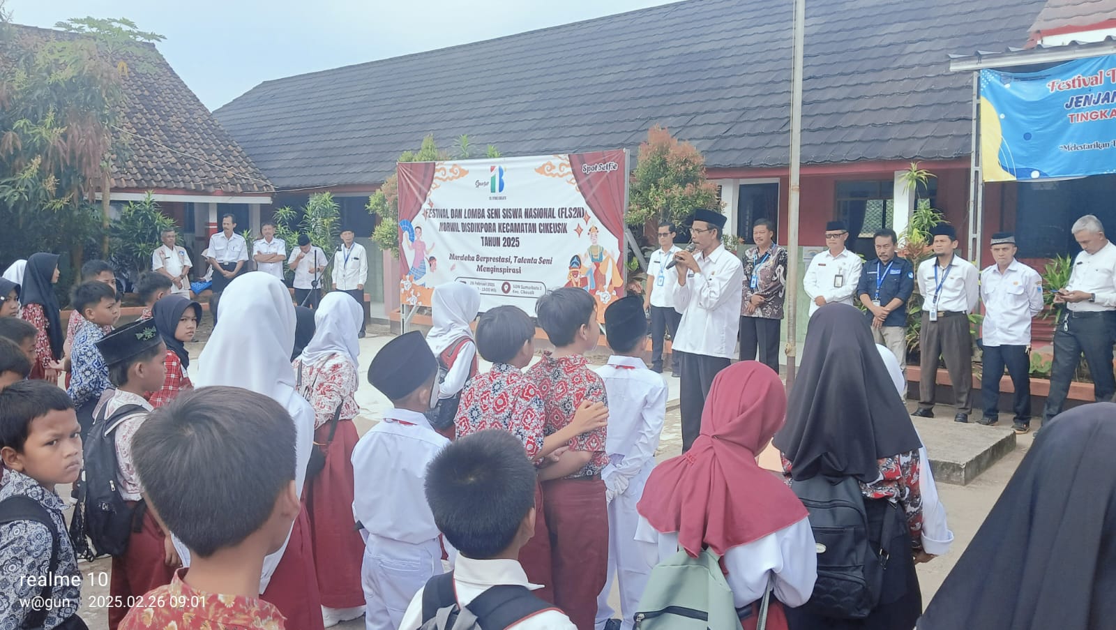Festival dan Lomba Seni Siswa Nasional FLS2N Korwil Disdikpora Kecamatan Cikeusik Tahun 2025
