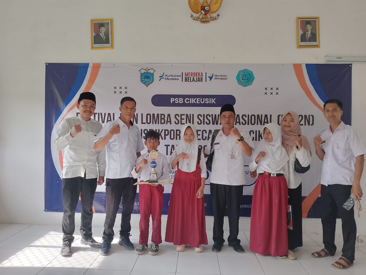 Juara 3 Kriya Festival dan Lomba Seni Siswa Nasional (FLS2N) SDN Sukamulya 2 Tingkat Kecamatan Cikeusik Tahun 2025