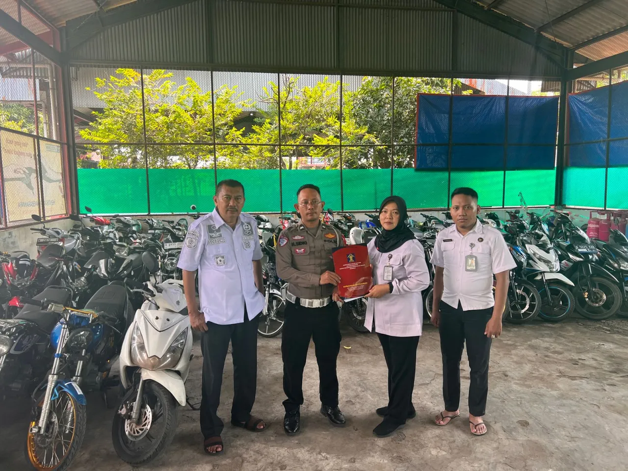 Puluhan Motor Barang Bukti Hasil Operasi Terpadu Polres Pasuruan Kota Diamanakan di Gudang Rubasan II Jatim