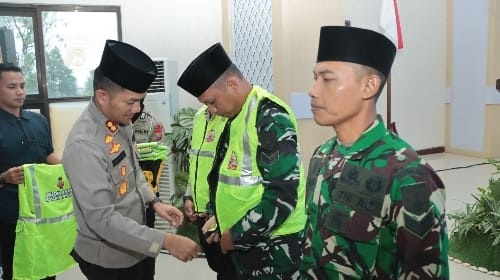 Polres Nganjuk Gelar Silaturahmi Kamtibmas dan Bagikan Rompi Keselamatan Mudik Aman, Keluarga Nyaman