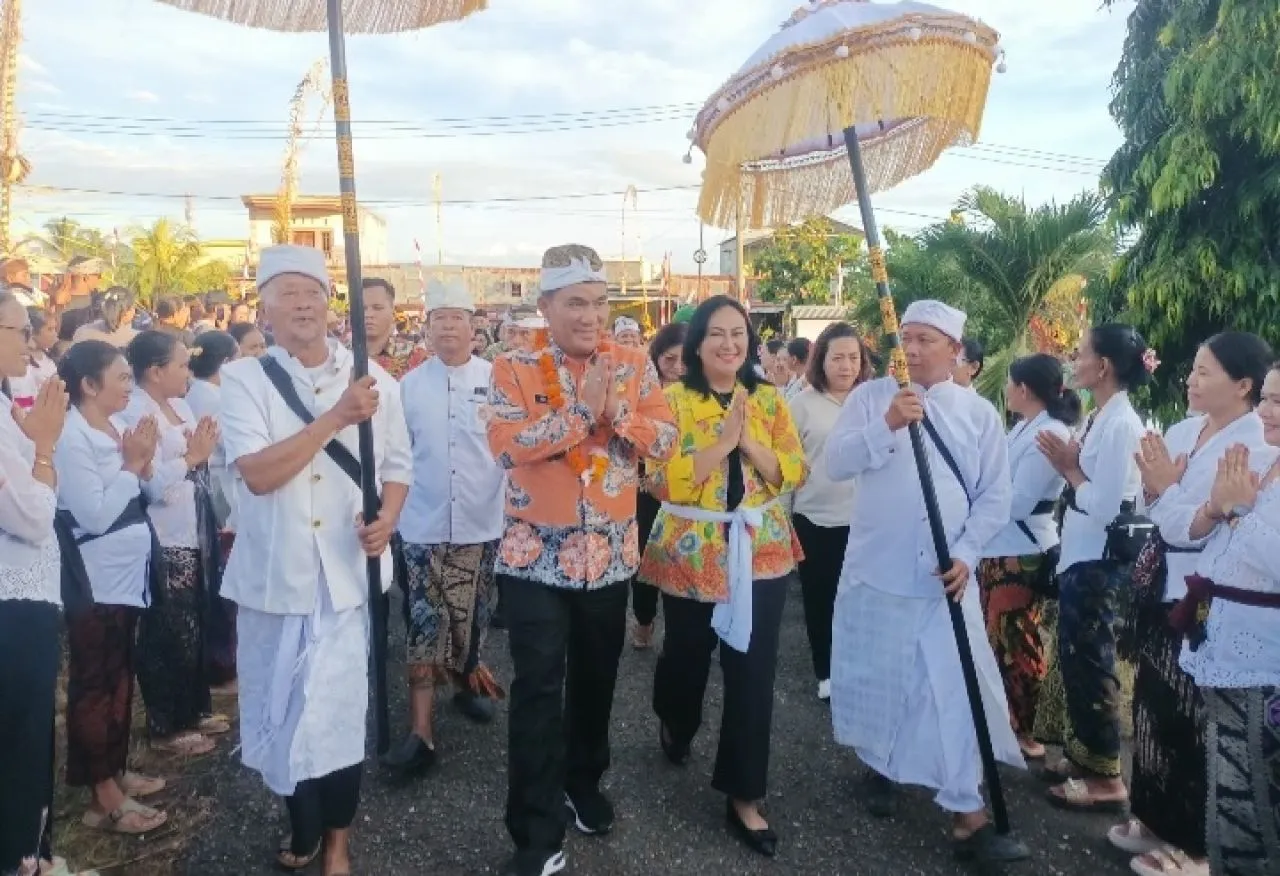Gubernur Sulut YSK Saksikan Pelepasan Ogoh-ogoh di Bolaang Mongondow