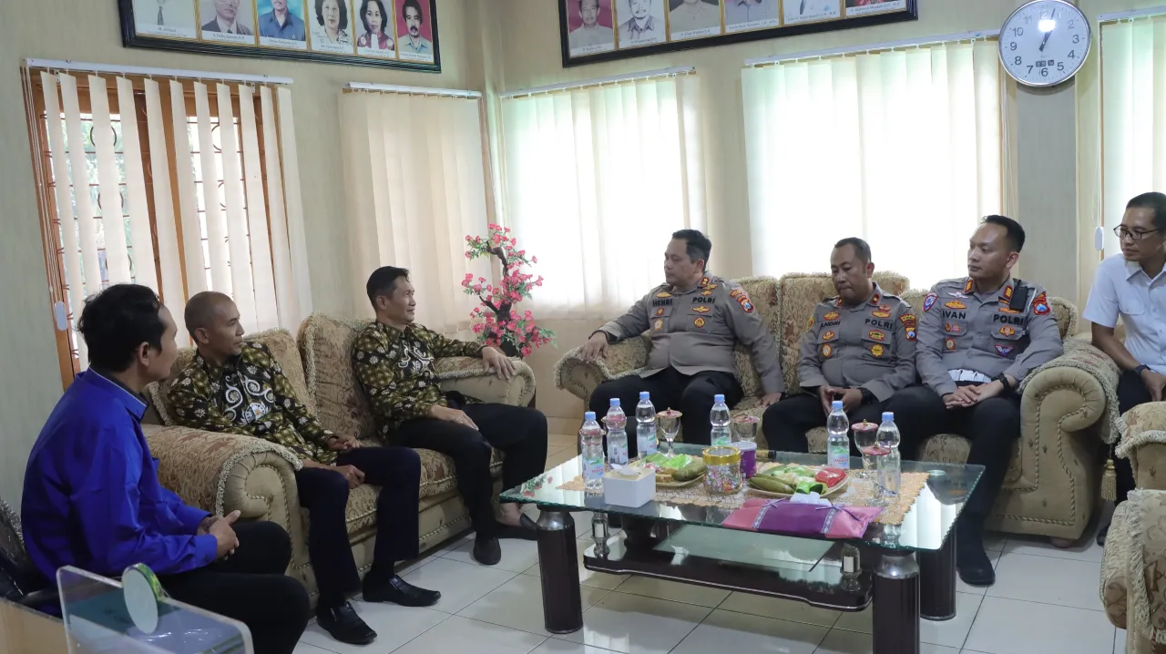 Pererat Sinergi, Kapolres Nganjuk Sambangi Kejari dan PN Nganjuk