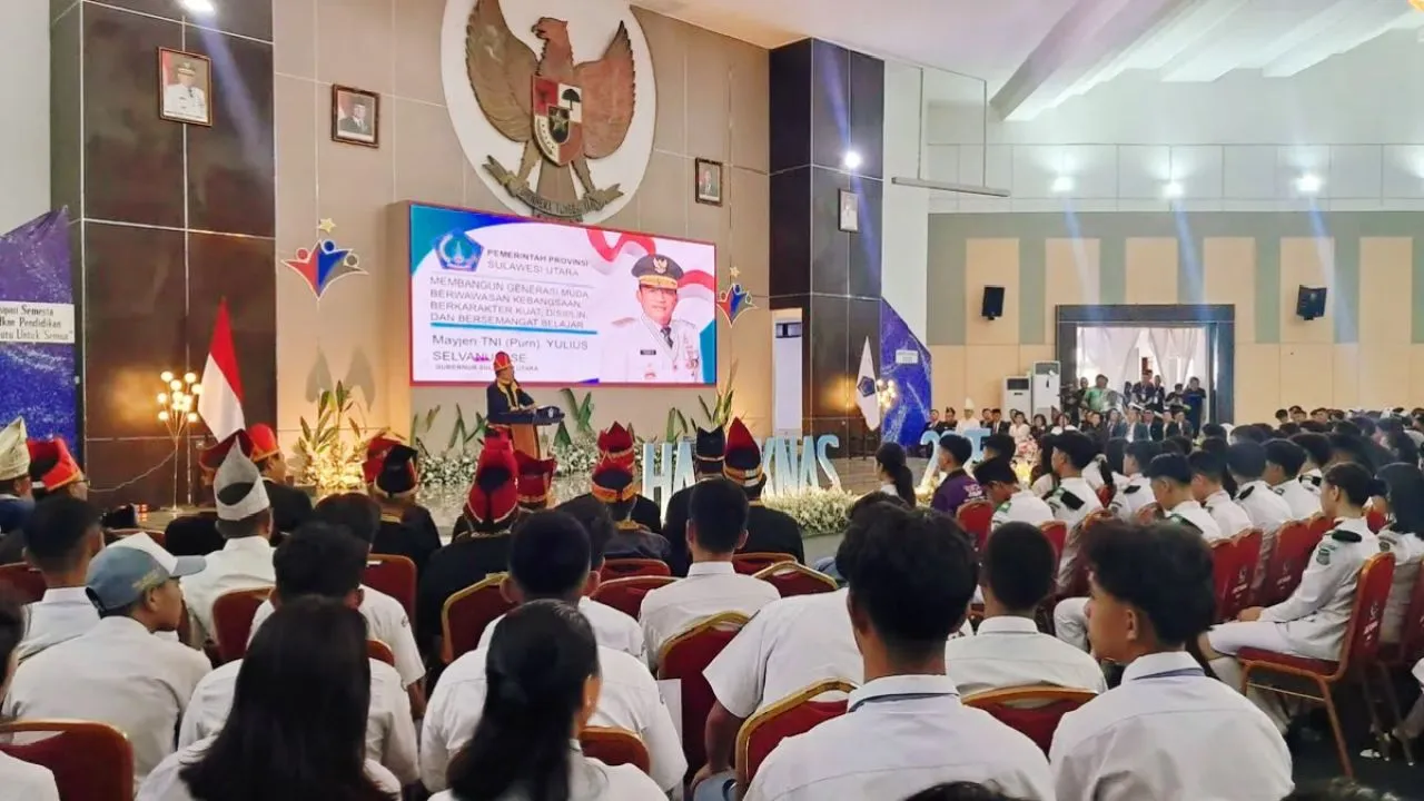 Gubernur YSK Ajarkan Pentingnya WasBang pada Siswa di Momen Hardiknas