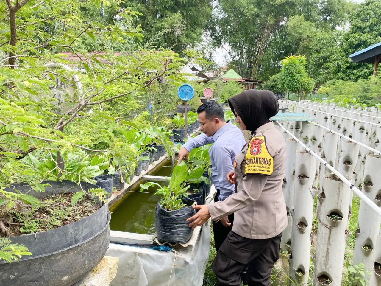 Polres Nganjuk Dukung Ketahanan Pangan Lewat Pemanfaatan Lahan Pekarangan Warga