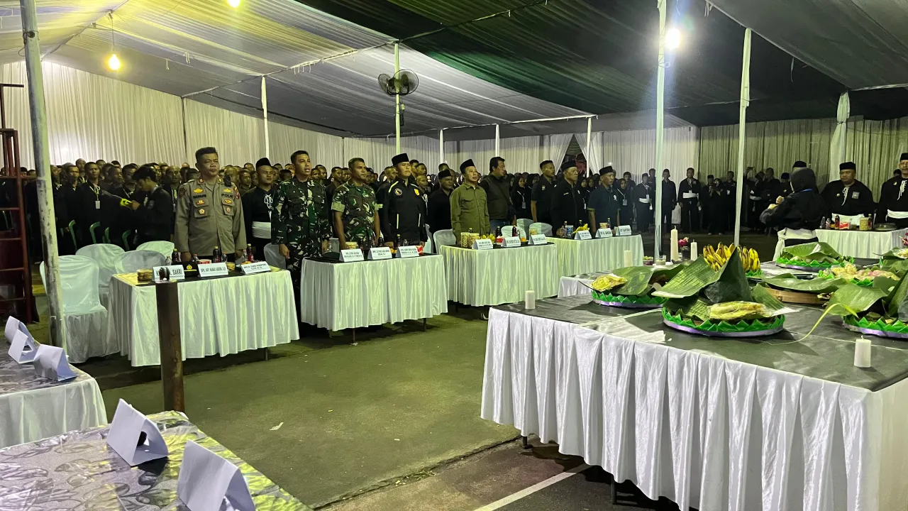 Polisi Pertebal Pengamanan Pengesahan 354 Warga Baru PSHT Cab.Pasuruan Berjalan Aman dan Kondusif