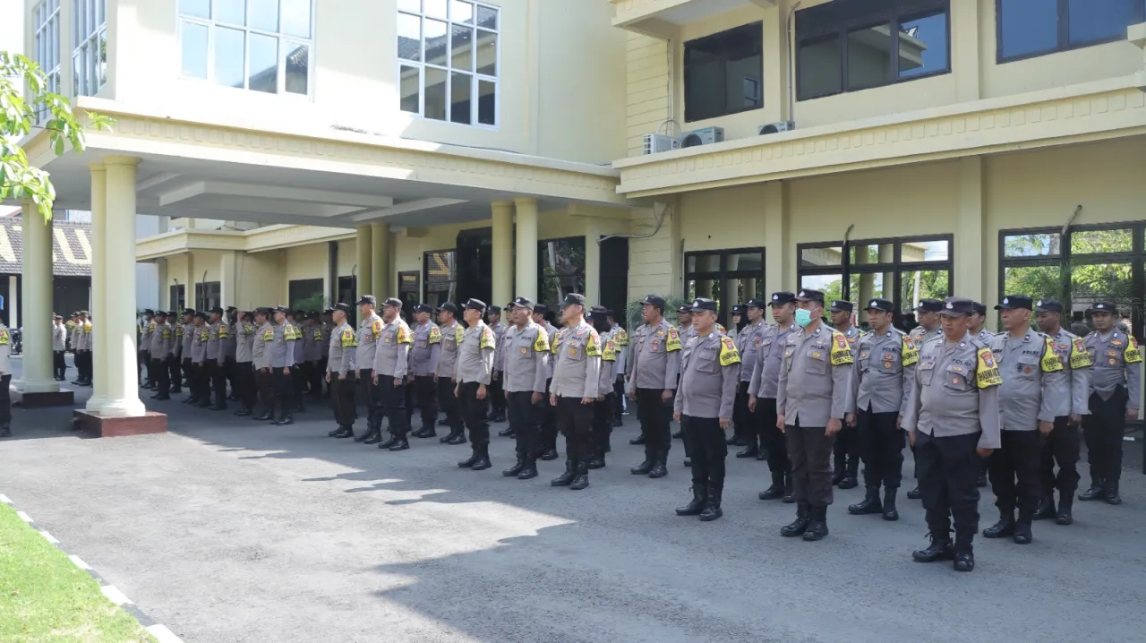 Kapolres Nganjuk Ingatkan Bhabinkamtibmas Dedikasikan Tugas dengan Profesional dan Ikhlas Jelang Hari Bhayangkara ke-79