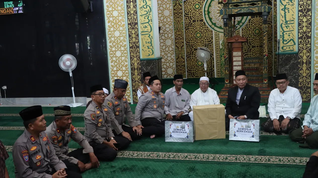 Kapolres Nganjuk Safari Jumat di Masjid Agung Baitussalam, Ajak Warga Jaga Kedamaian dan Toleransi