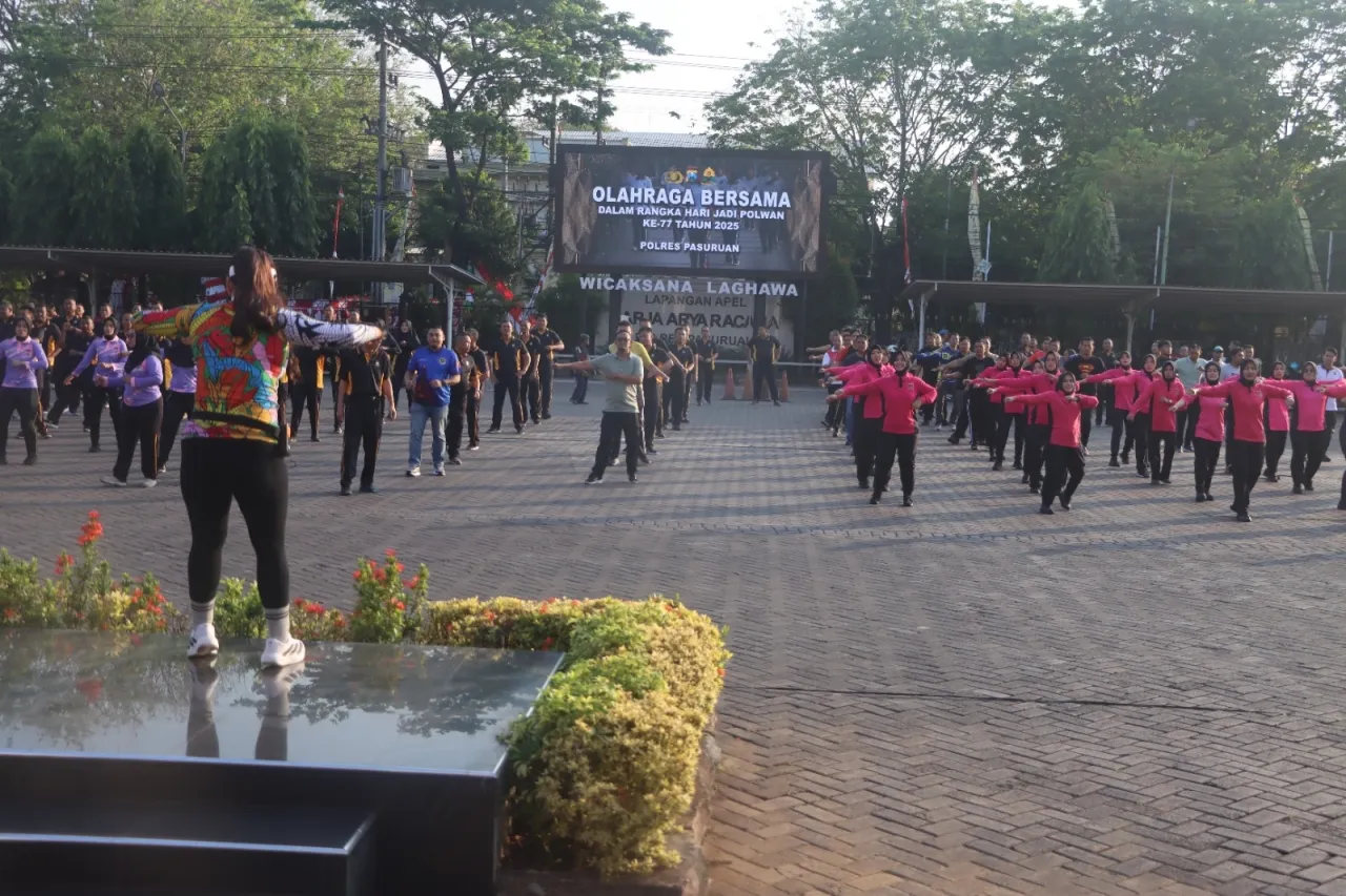 Polres Pasuruan Pererat Sinergi dengan Masyarakat Melalui Olahraga Bersama di HUT RI ke-80