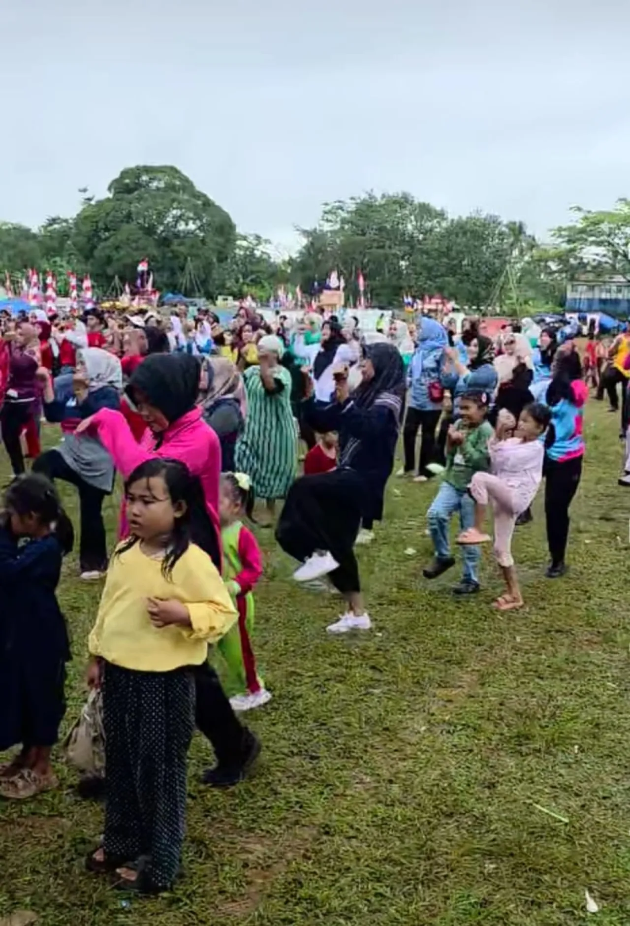 Senam Germas dan Cek Kesehatan Gratis Meriahkan HUT RI ke-80 