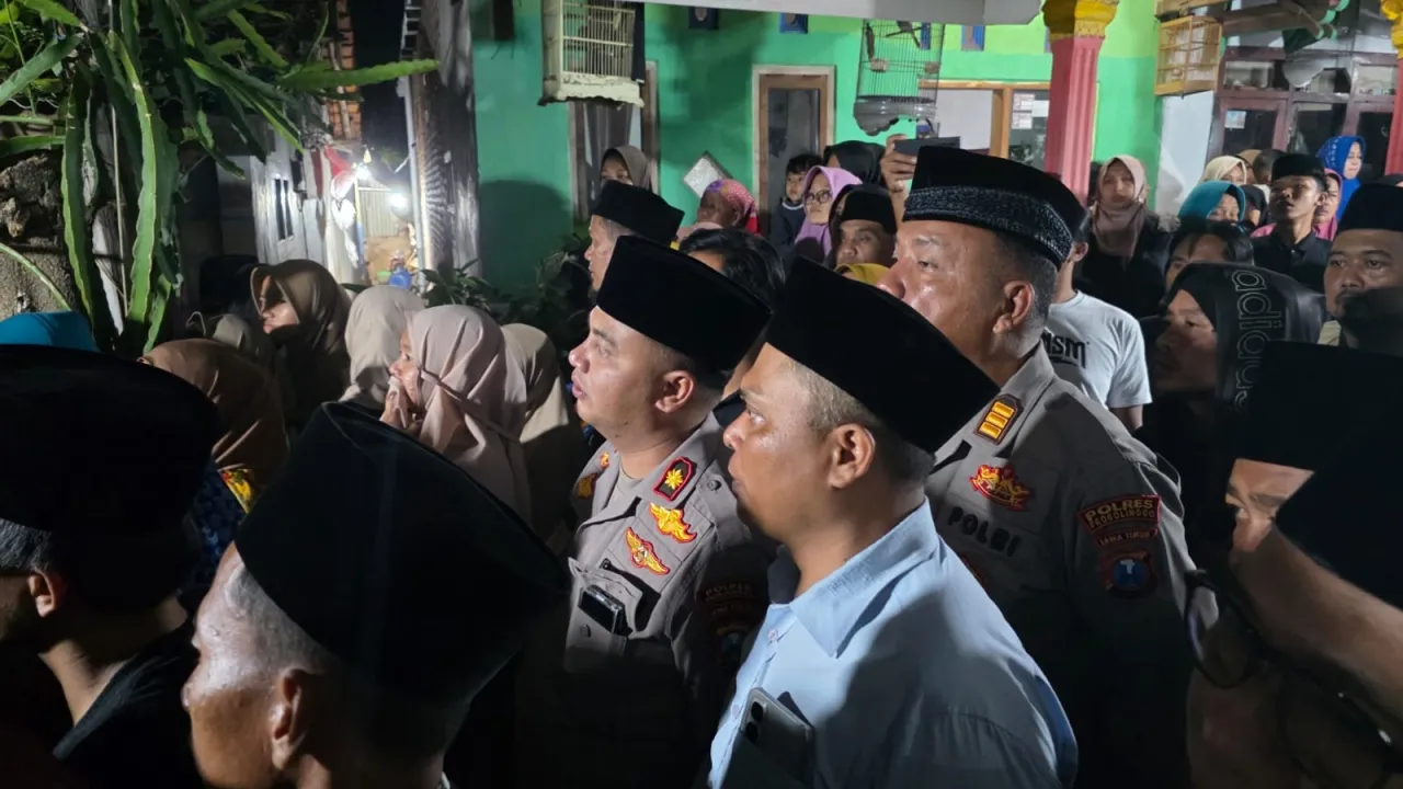 Sampaikan Bela Sungkawa Polres Probolinggo Kunjungi Keluarga Korban Penembakan KKB Papua