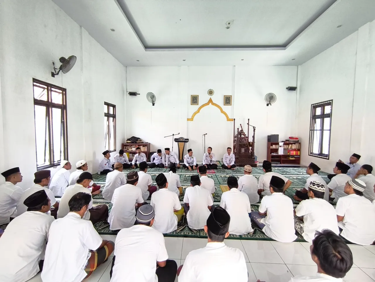 Pondok Pesantren At-Taubah: Rutan Sampang Berikan Pembinaan Keagamaan bagi Warga Binaan