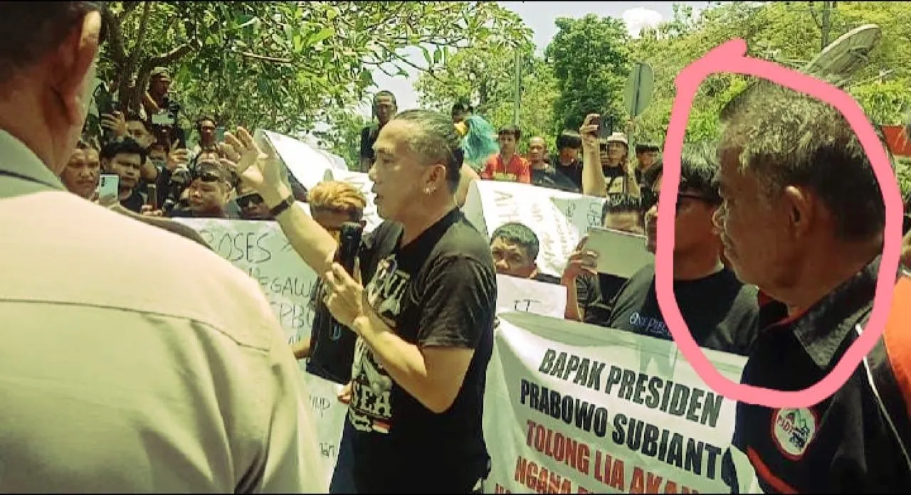 Aksi Sopir Truk di Manado Dituding Bermuatan Mafia Pasir: “Jangan Maling Teriak Maling!”