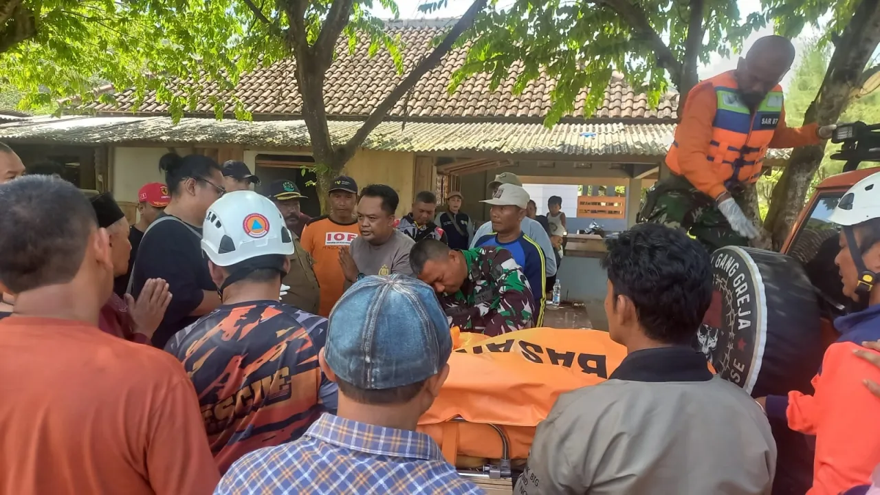 Satu Korban Tenggelam di Pantai Modangan Ditemukan Meninggal Dunia, Polisi: Satu Masih Dalam Pencarian