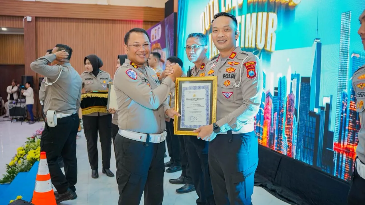 Satlantas Polres Nganjuk Raih Juara 2 Lomba Kampung Tertib Lalu Lintas Tingkat Polda Jatim 2025