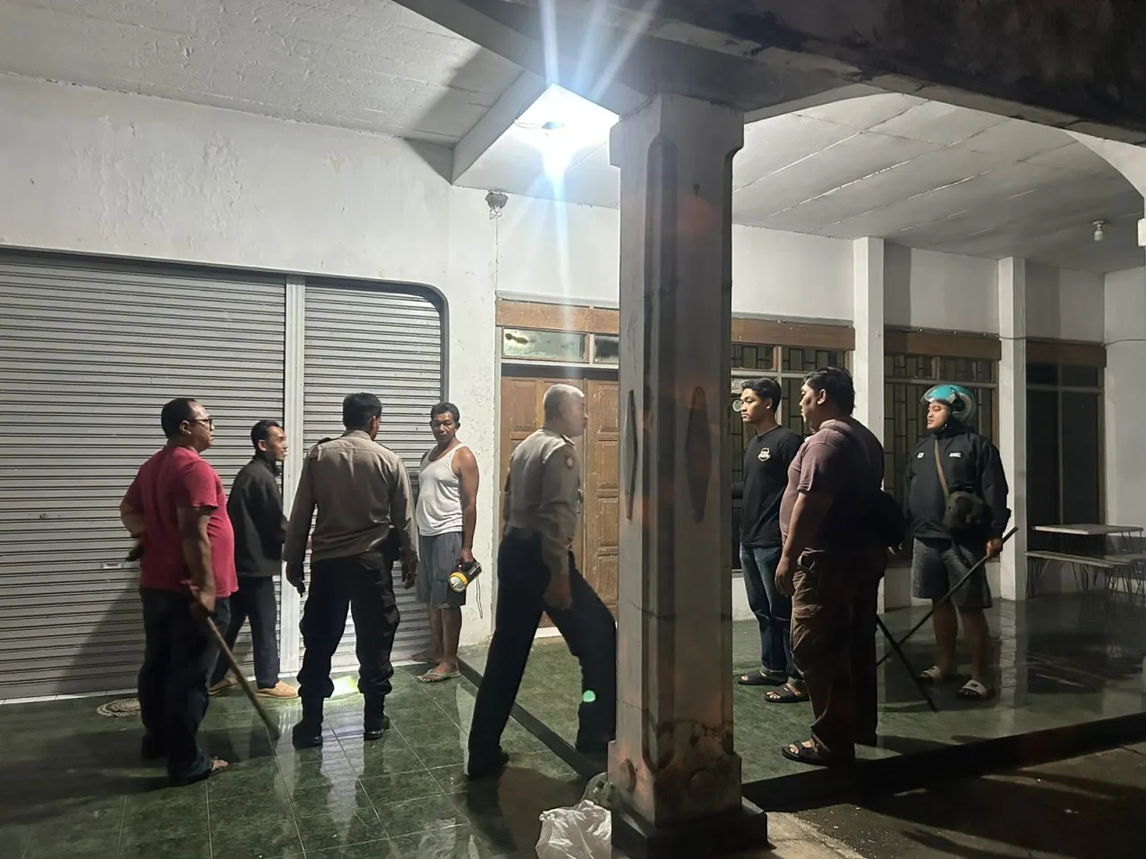 Polsek Tulungagung Kota Amankan Pria Diduga ODGJ Masuk Rumah Warga di Kelurahan Jepun