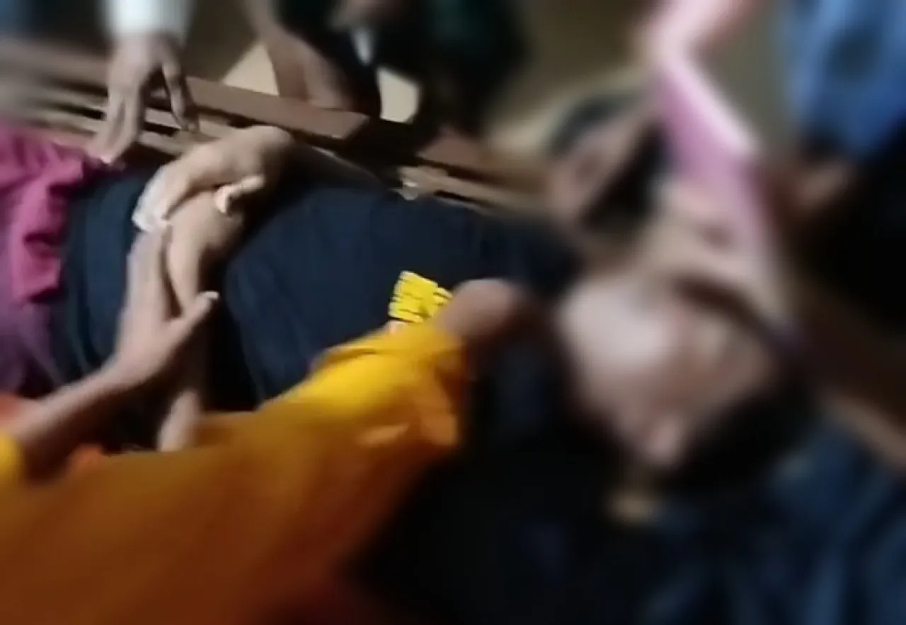 Tragis! Remaja 15 Tahun di Sampang Tewas Tersambar Petir Saat Bersantai di Ruang Tamu 