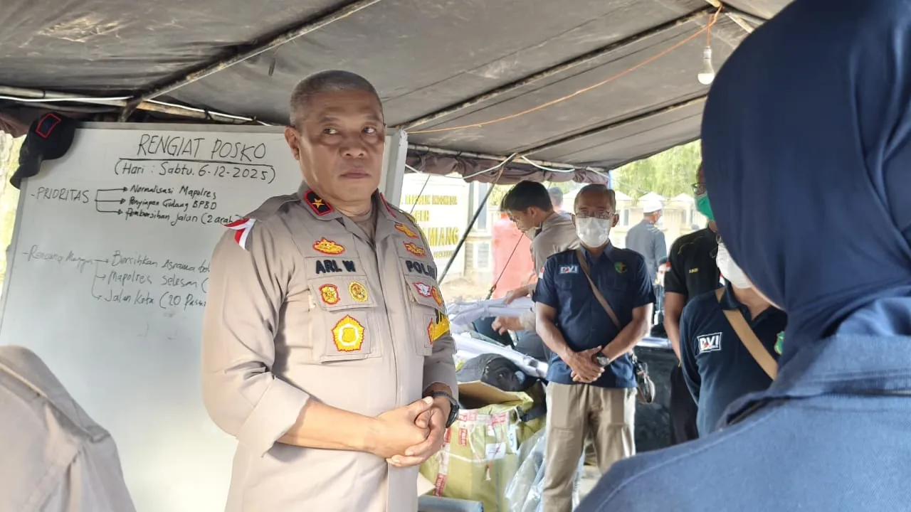 Polri Berpacu dengan Waktu Layani Kesehatan Korban Bencana Aceh, Sumut, dan Sumbar