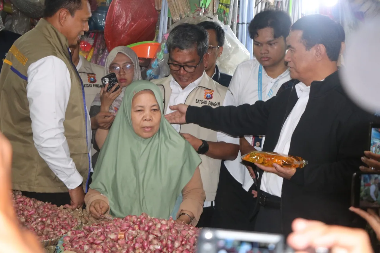 Jelang Nataru Satgas Pangan Polda Jatim Sidak Pasar