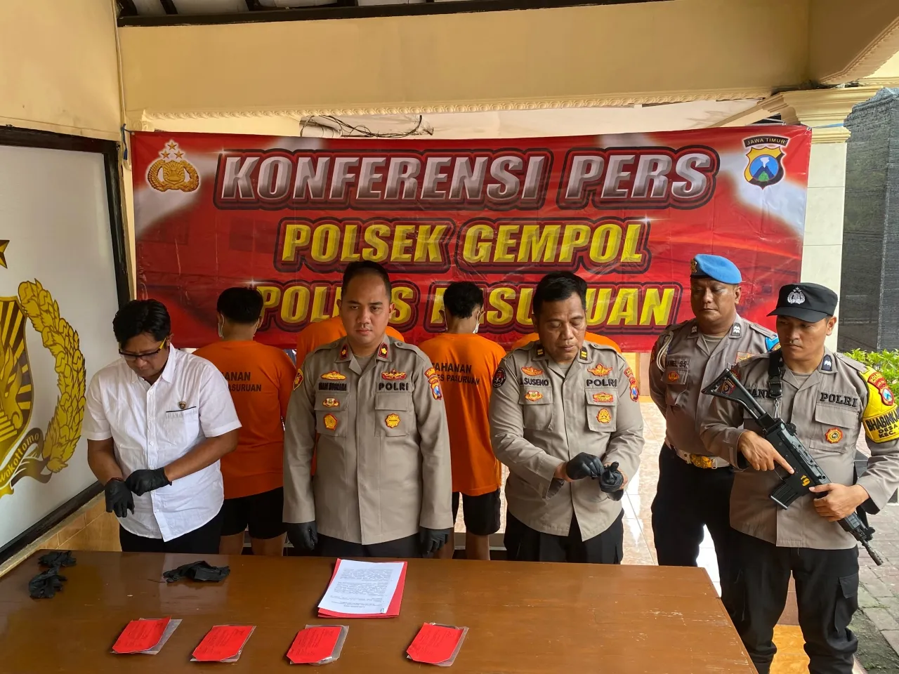 Polsek Gempol Ungkap Kasus Pengeroyokan, 4 Pelaku Diamankan 1 DPO