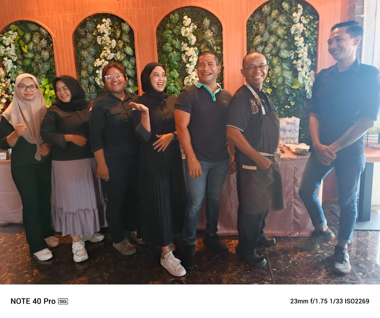 Grand Opening Fortuna Cafe dan Fitness: Tempat Nongkrong Sehat dan Nyaman di Surabaya