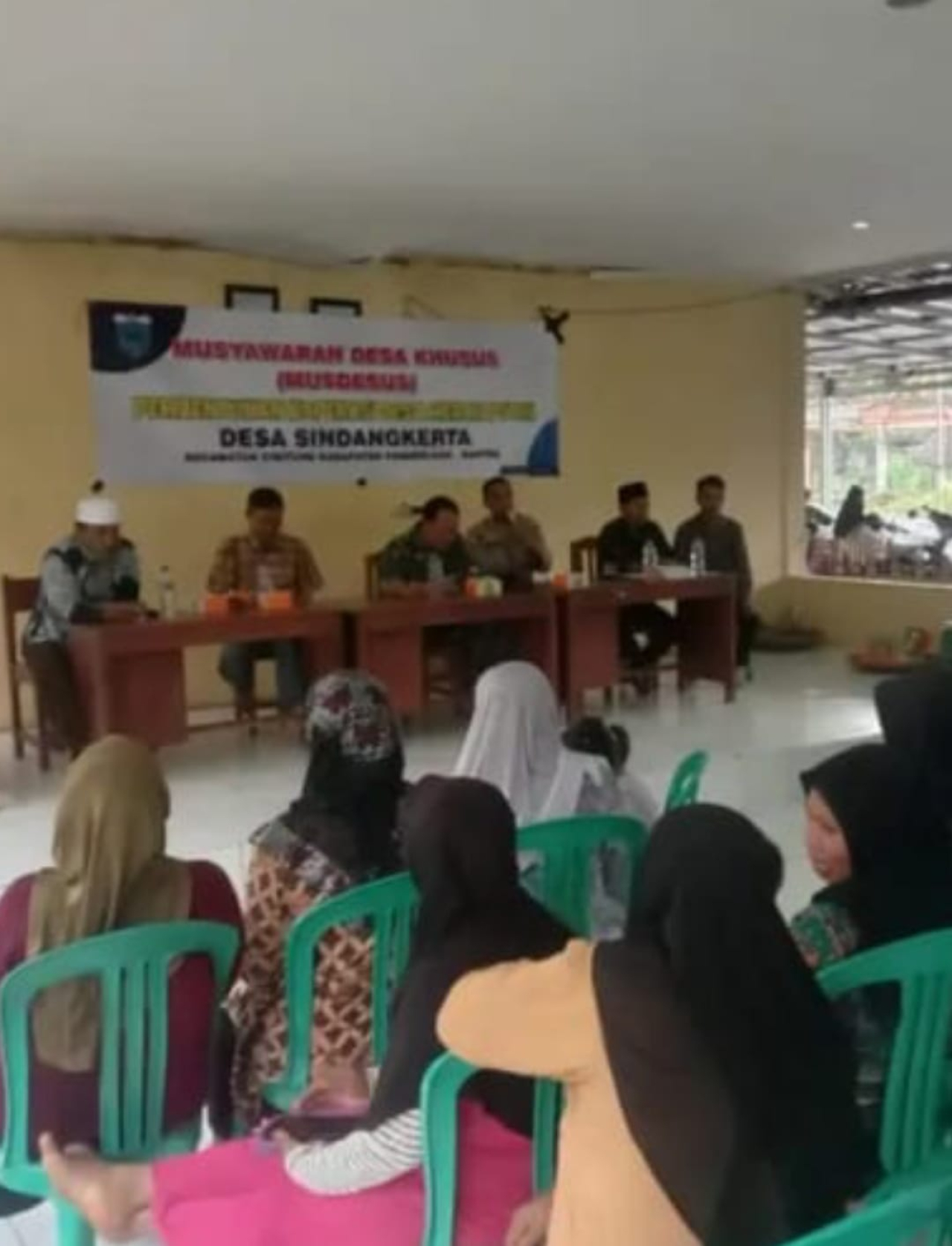 Musyawarah Desa Khusus Musdesus Pembentukan Koperasi Desa Merah Putih Desa Sindangkerta