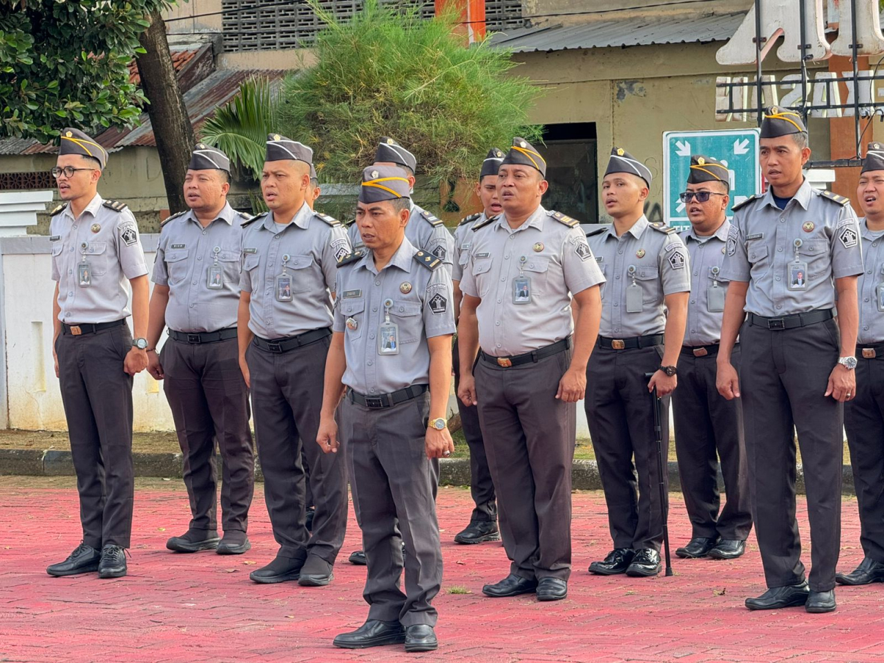 Lapas Narkotika Kelas IIA Pamekasan Gelar Deklarasi Komitmen Bersama: Wujudkan Lapas Bersih dari Narkoba dan HP Ilegal