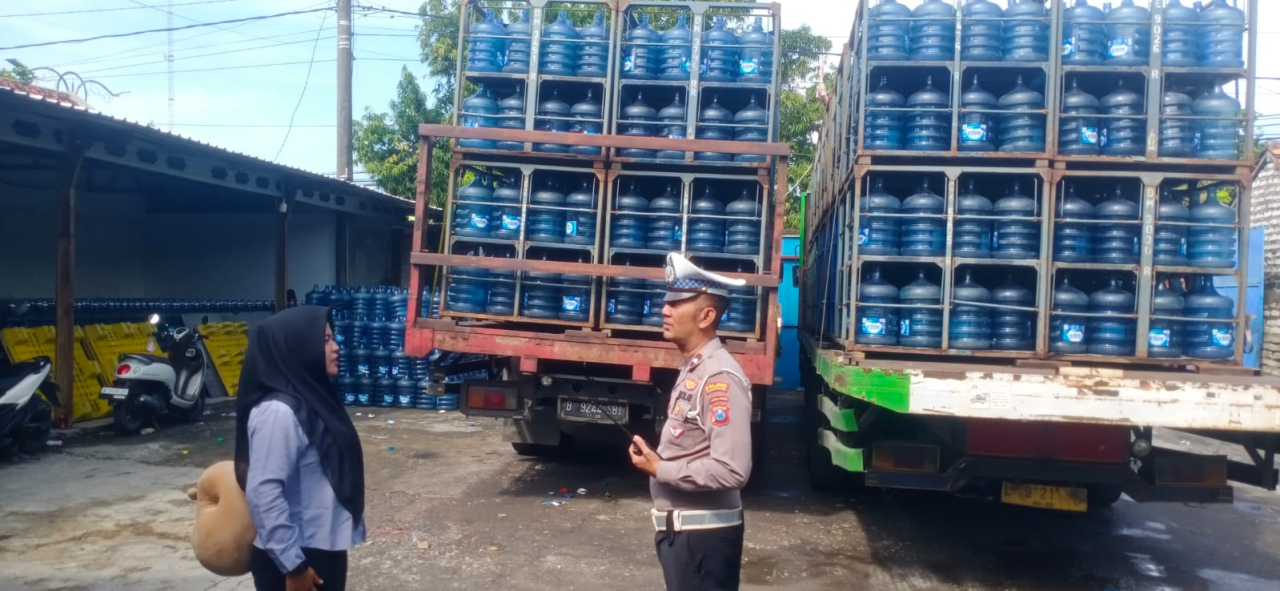 Dukung Kamseltibcar Lantas Nasional, Polres Sampang Mulai Tertibkan Truk ODOL