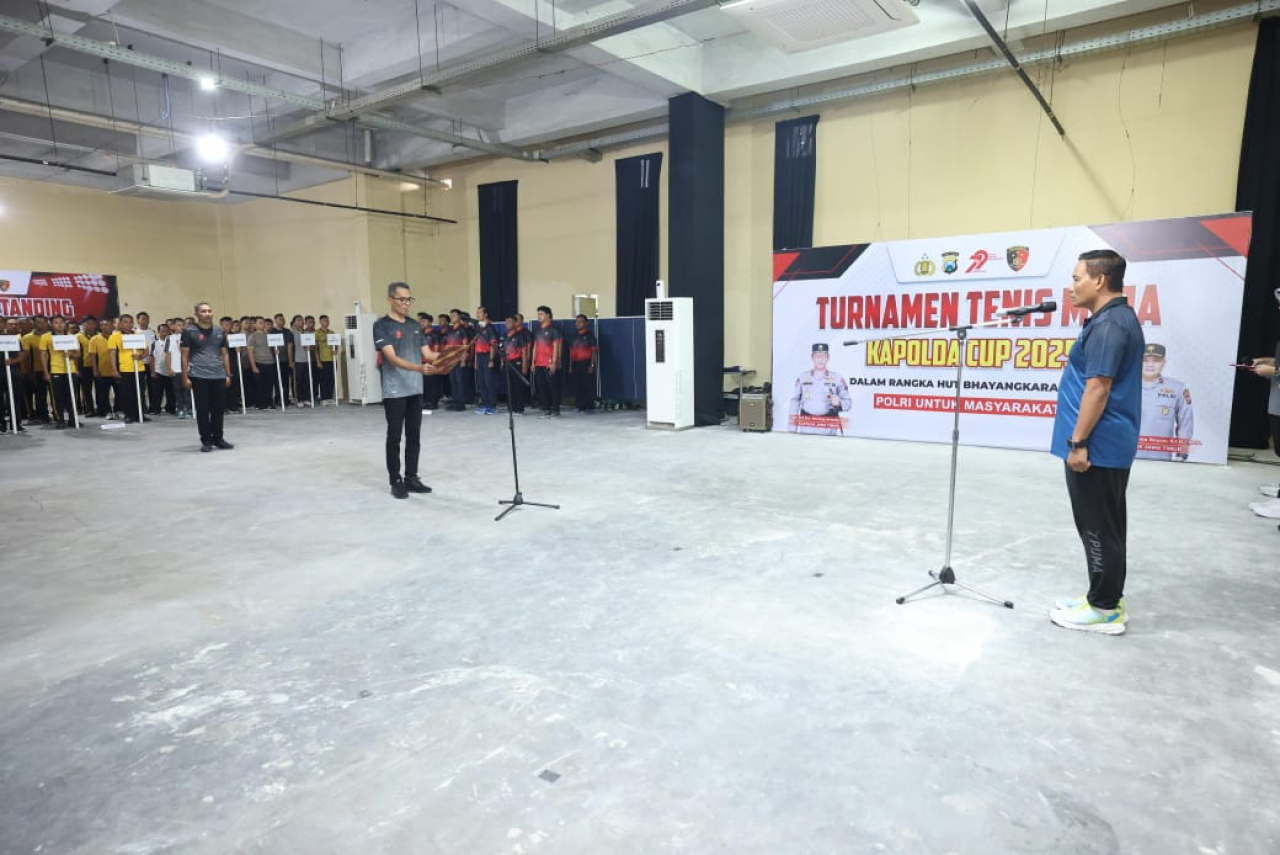 Peringati Hari Bhayangkara ke-79, Polda Jatim Gelar Tenis Meja Kapolda Cup 2025