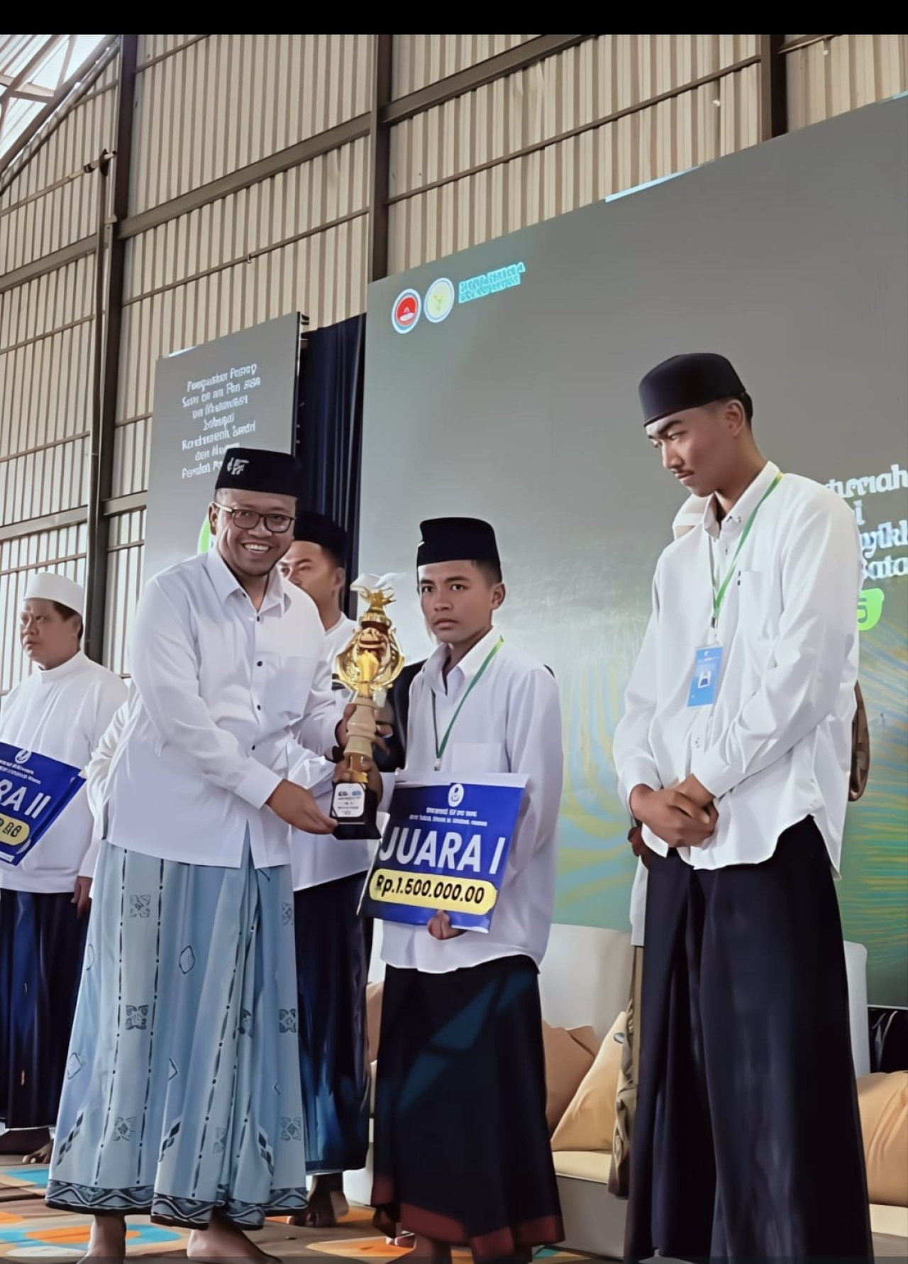 Pondok Pesantren Mansyaul Ulum Tunjukkan Kemampuan dan Kualitas Santri dengan Juara 1 Lomba MAKTUBA