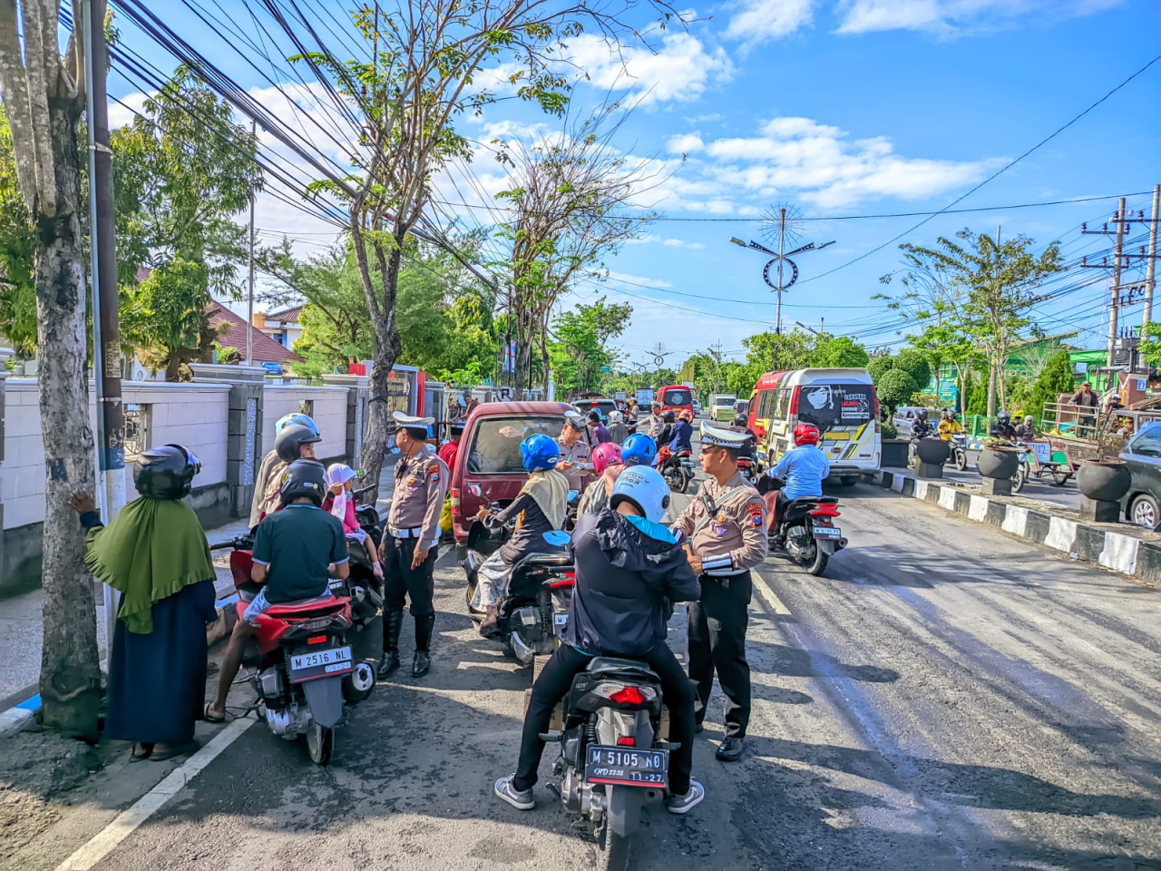 Polres Sampang Gelar Operasi Patuh Semeru 2025 untuk Meningkatkan Kesadaran Berlalu Lintas