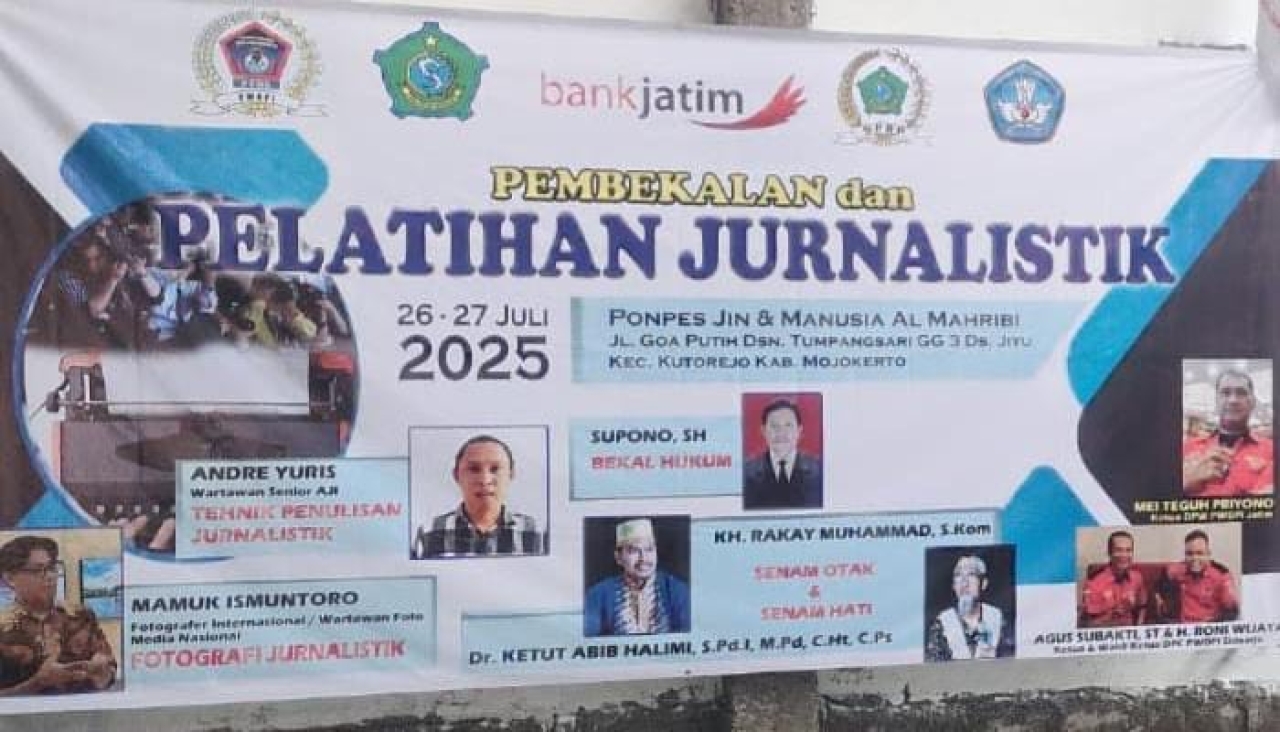 Pembekalan jurnalistik dan penjaga Al-Quran Al Magribi di Mojokerto