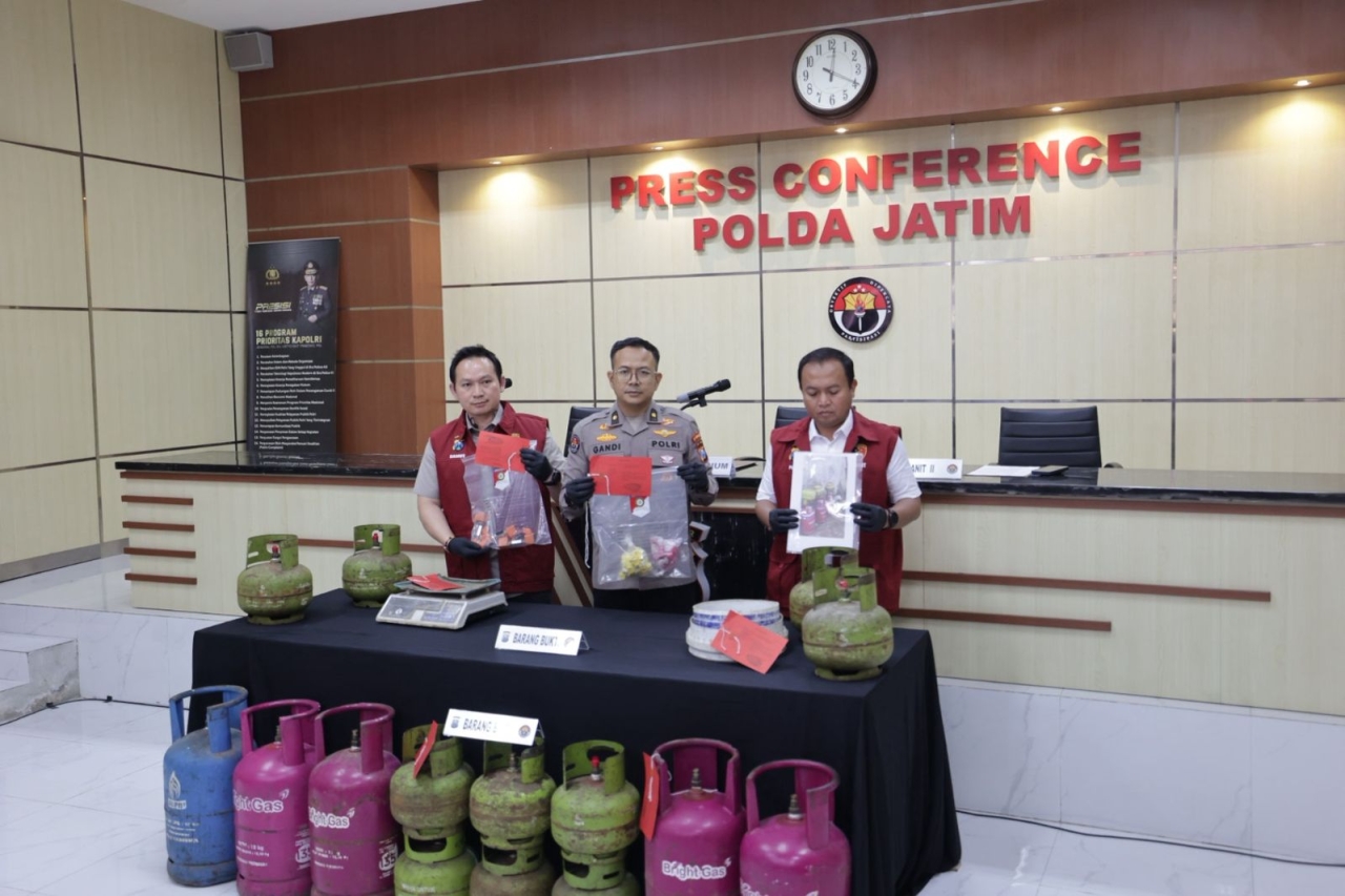 Polda Jatim Ungkap Penyalahgunaan LPG Subsidi di Malang, Tersangka Raup Untung Rp160 Juta Diamankan