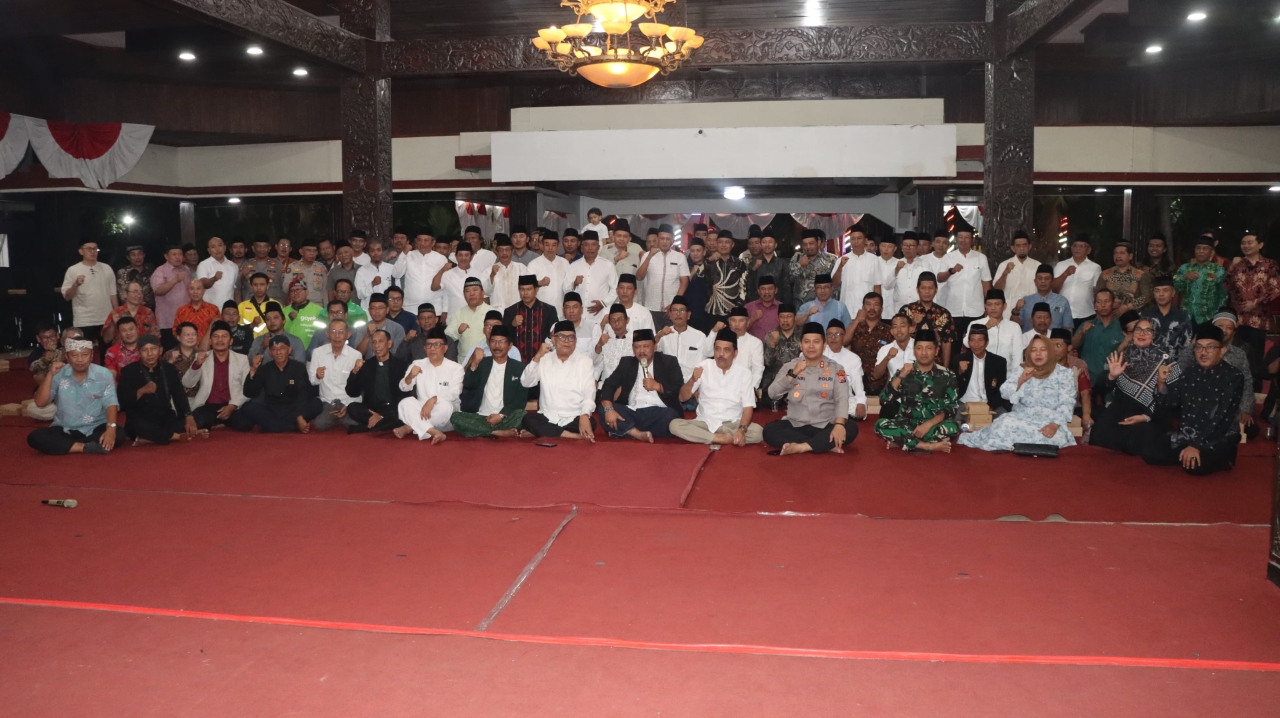 Doa Bersama Lintas Agama, Forkopimda dan Warga Satukan Tekad Jaga Nganjuk