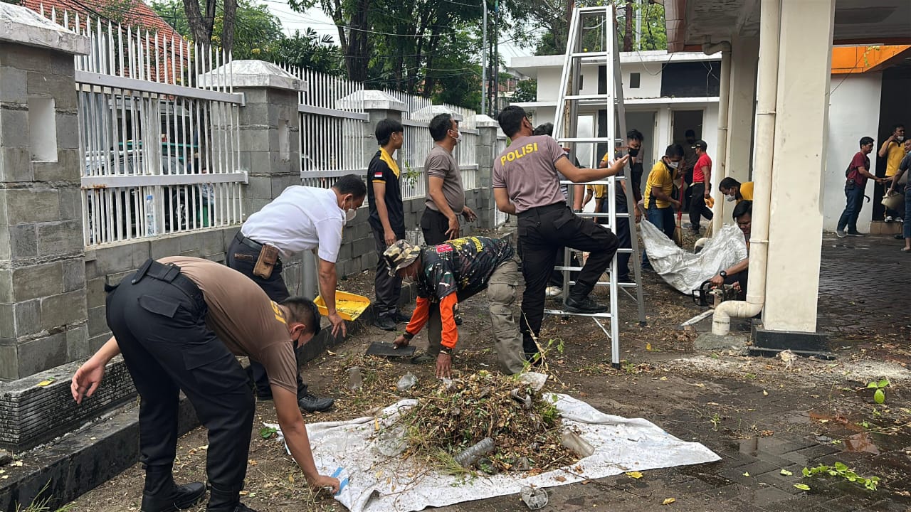 Surabaya Bangkit: Semangat Baru Polsek Tegalsari dari Kantor Sementara