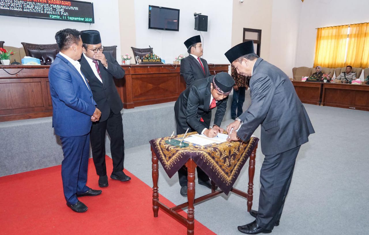 Raperda Rencana Induk Pembangunan Kepariwisataan Daerah Tahun 2025-2040 Disahkan