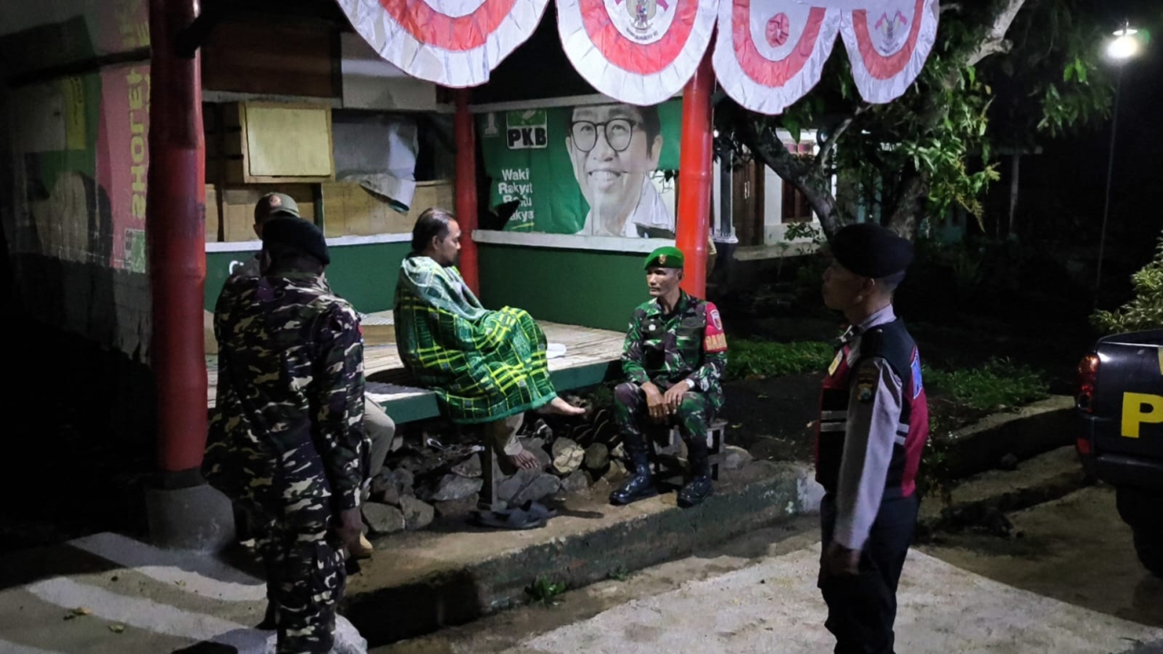 Kapolsek Puspo Gelar Patroli Antisipasi 3C, Jaga Kondusifitas Malam Hari