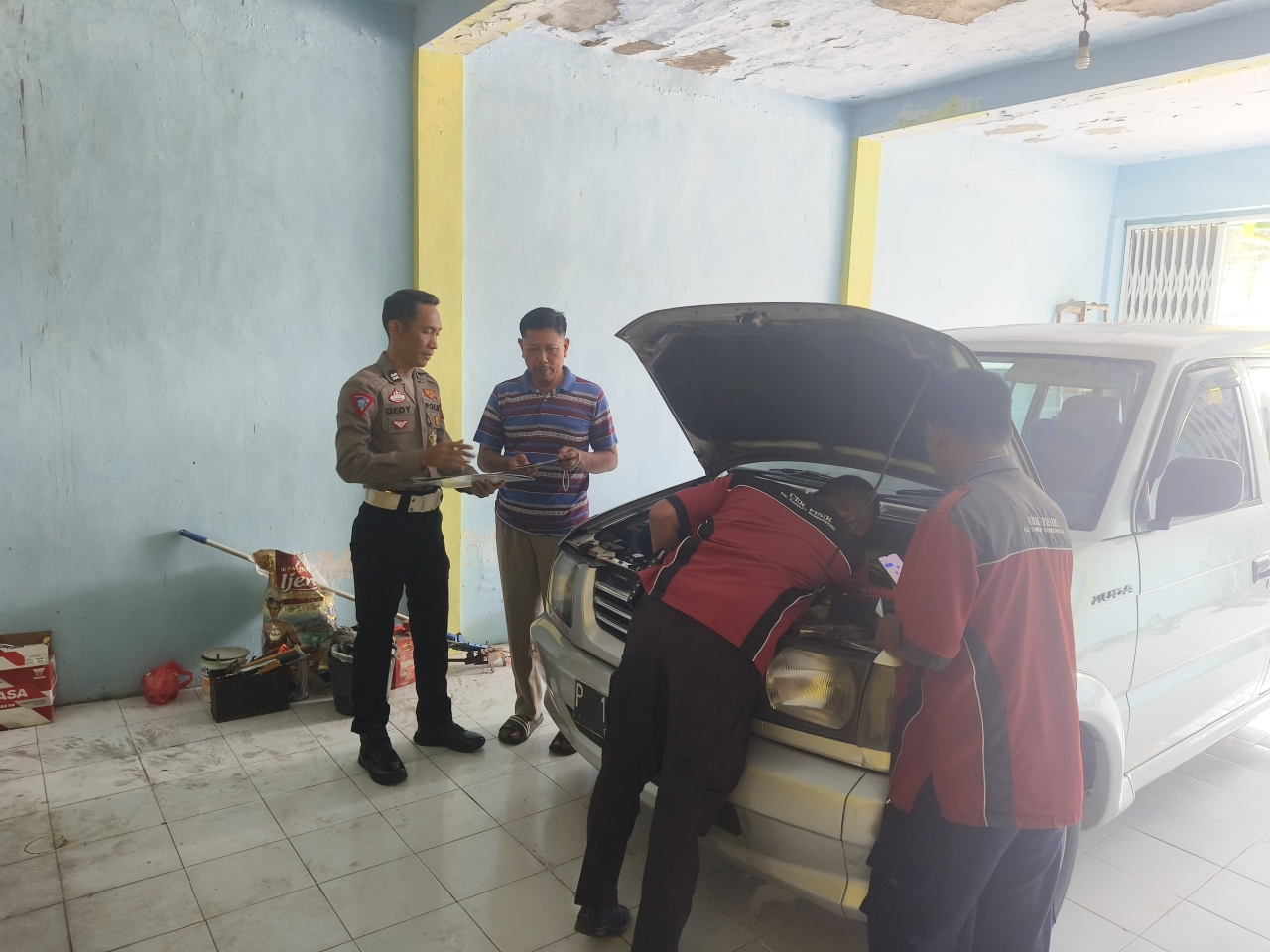 Polantas Menyapa, Polres Bondowoso Beri Layanan Prima dengan 'CEKATAN'