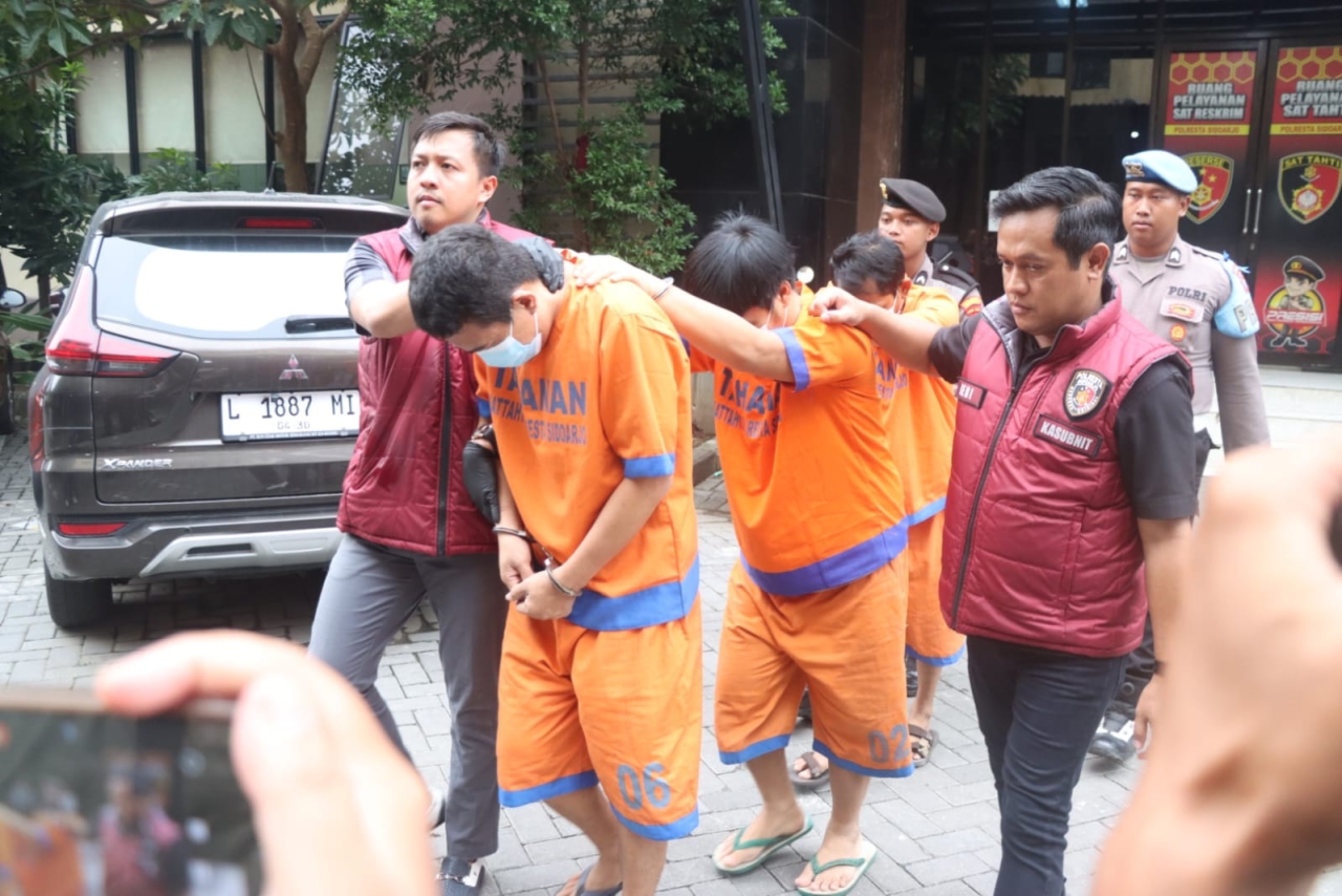 Gunakan Tusuk Gigi Kuras Rp. 135 Juta, Tiga Orang Dalam Pencarian, Tiga Pelaku Diringkus