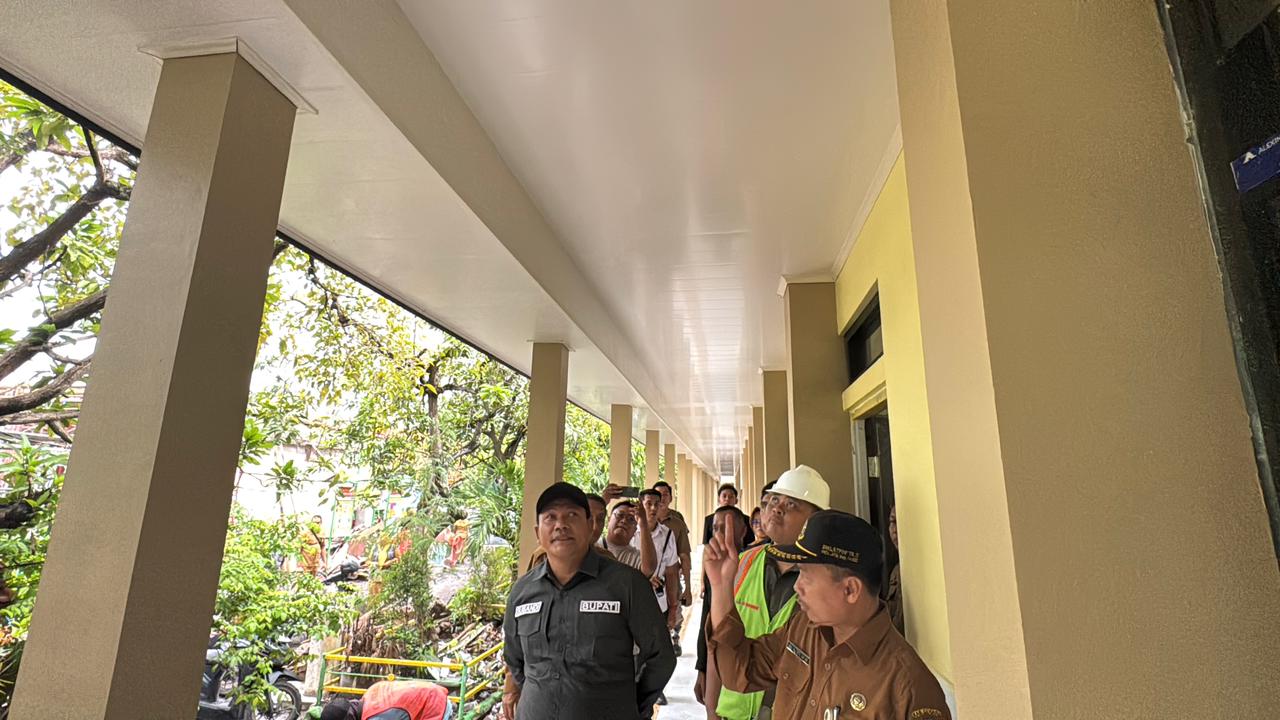 Bupati Sidoarjo Sidak Pembangunan SDN Suko, Pastikan Kualitas Sesuai Standar