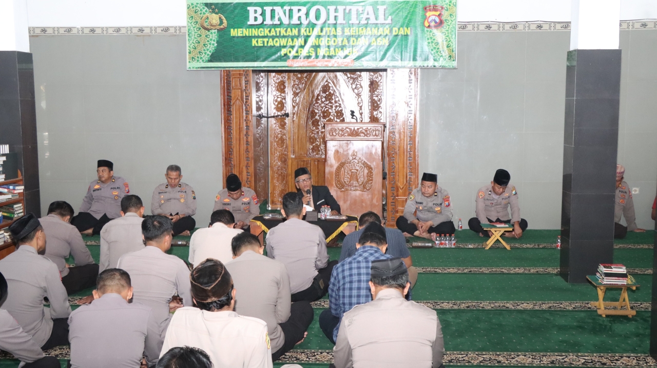 Binrohtal Polres Nganjuk Perkuat Spiritual Personel, Angkat Makna Doa Anak Sholeh