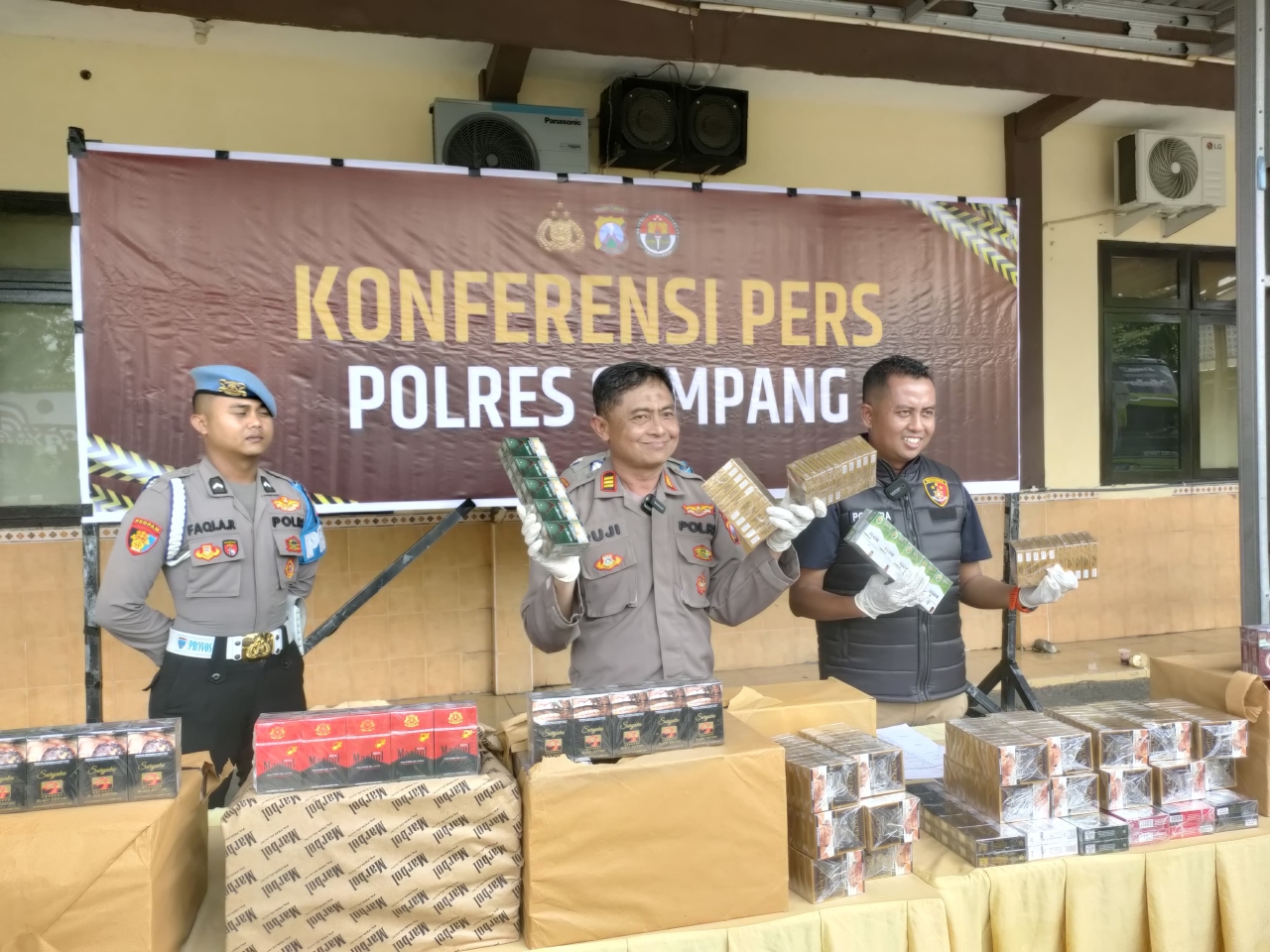 Dalam Operasi Cipta Kondisi Polres Sampang Berhasil Gagalkan Sindikat Besar Pengangkutan Rokok Ilegal di Camplong