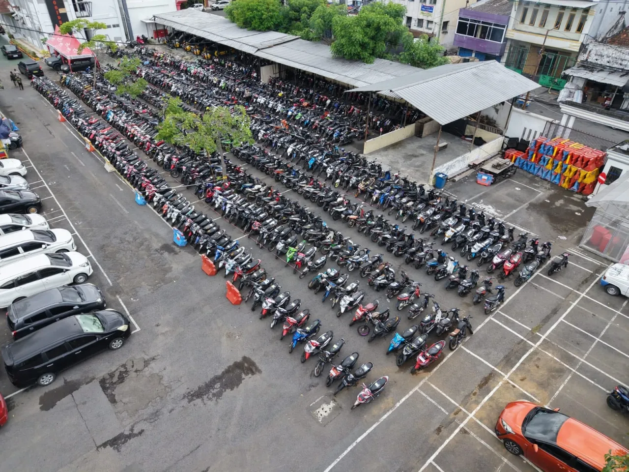 Polrestabes Surabaya Gelar Bazar Ranmor, Ratusan Motor Curian Siap Dipulangkan ke Pemiliknya