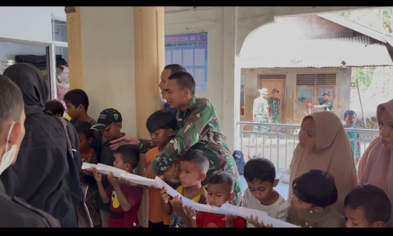 Prajurit Yonif TP 836 Melaksanakan Kegiatan Trauma Healing Bagi Siswa MTSN 2 Pidie Jaya
