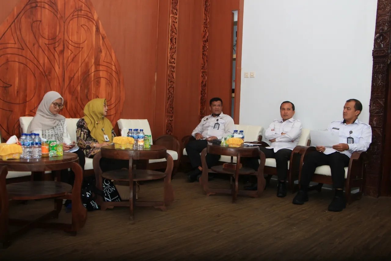 Evaluasi Program S1 Warga Binaan, Lapas I Madiun terima Monitoring dan Evaluasi dari Dinas Pendidikan dan UT Surabaya