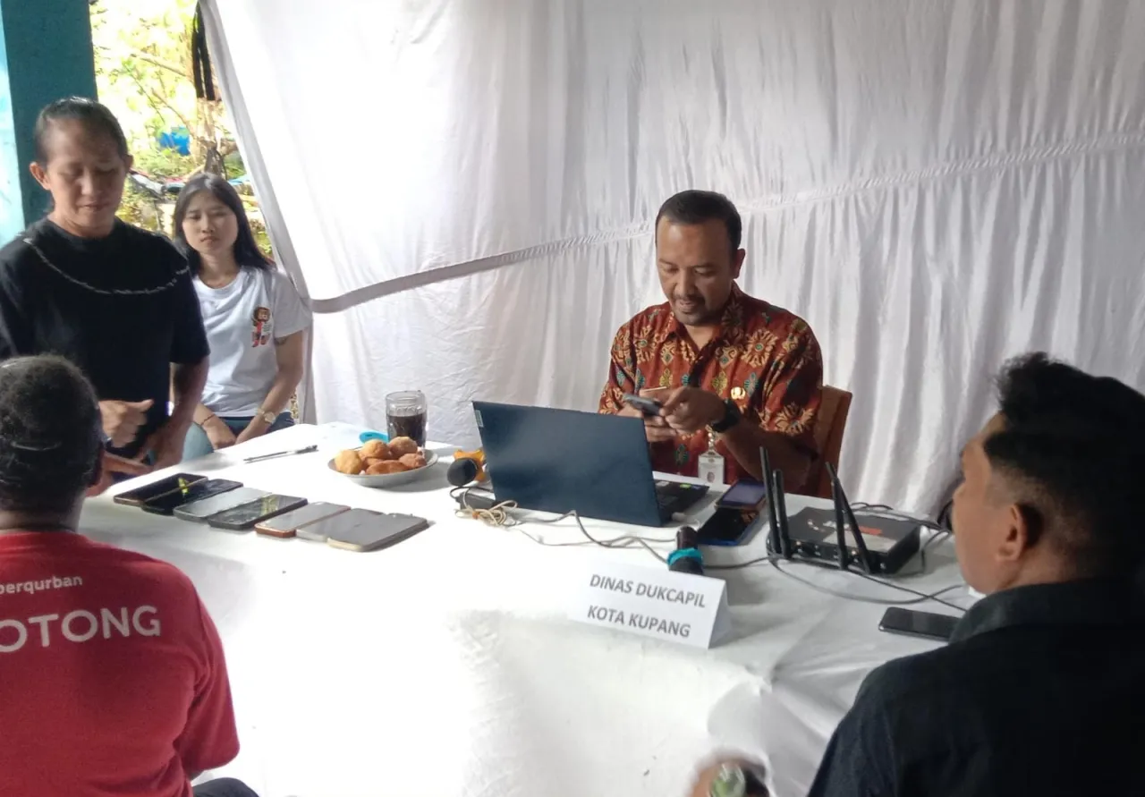 Semakin Dekatkan Pelayanan Terhadap Masyarakat, Berikut Yang Dilakukan Dispenduk Capil Kota Kupang