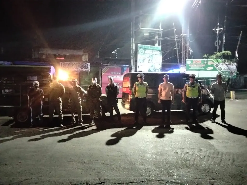 Semangat Menggelora! Patroli Harkamtibmas Polsek Semampir