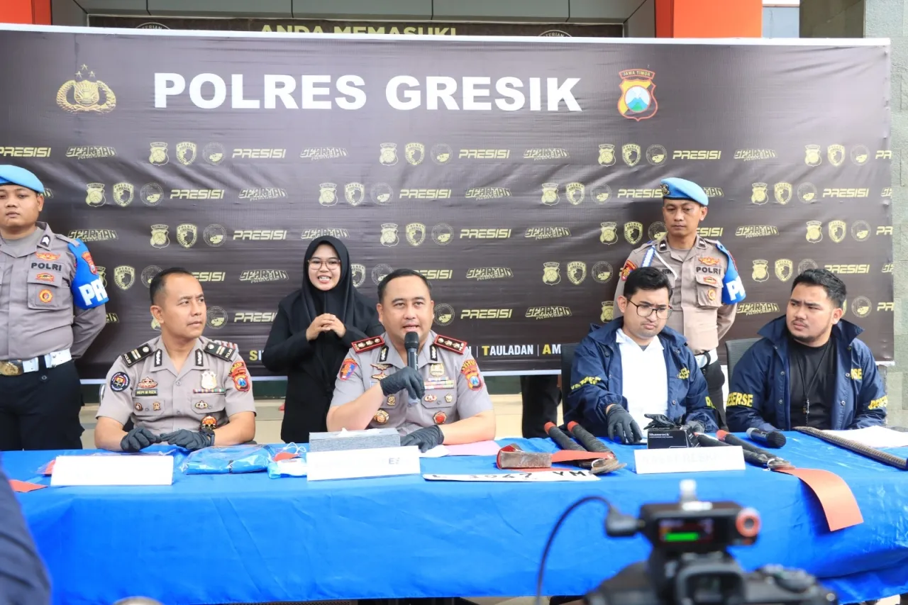 Polres Gresik Amankan Komplotan Residivis Pencuri Kabel PLN Lintas Daerah