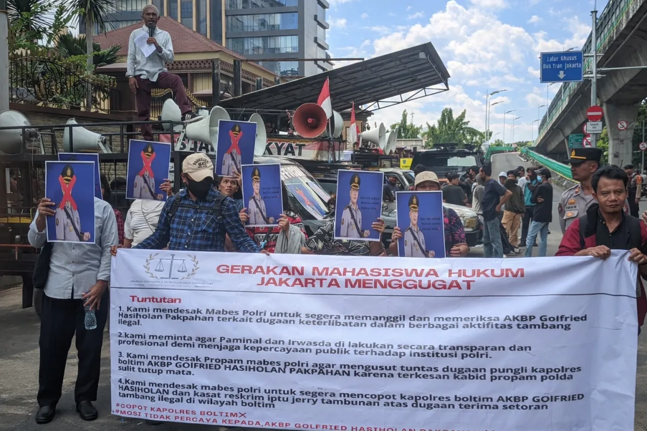 Demo Mahasiswa Hukum Jakarta Menggugat: Dugaan Tambang Ilegal Seret Nama Perwira, Polri Diuji Transparansi